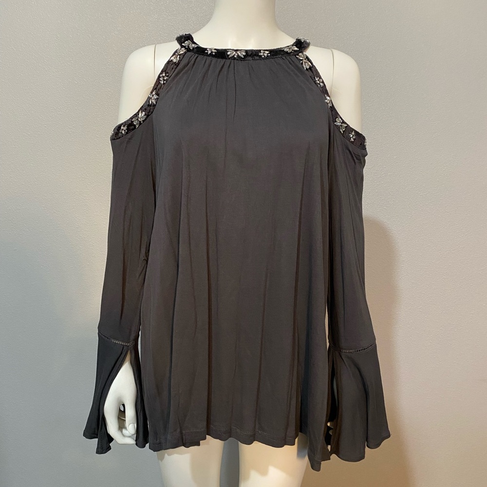 Gray I.N.C top